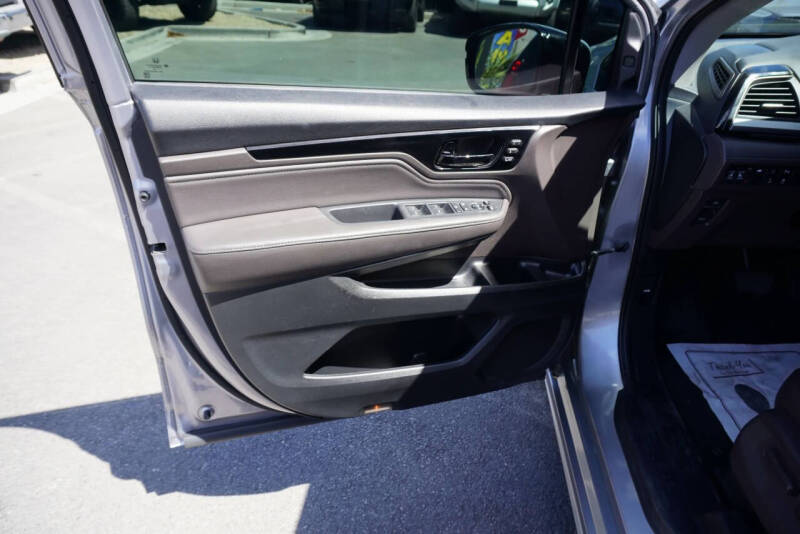 2020 Honda Odyssey Elite
