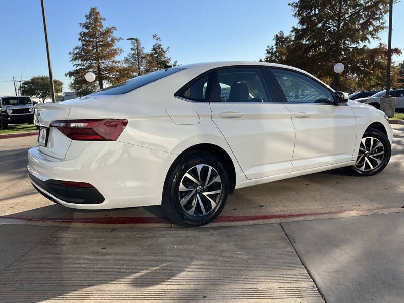 2024 Volkswagen Jetta S