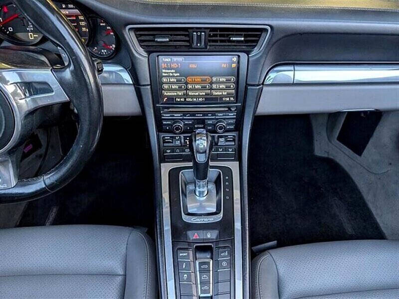 2013 Porsche 911 Carrera