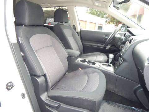 2013 Nissan Rogue SV