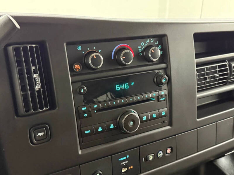 2013 Chevrolet Express LT 3500