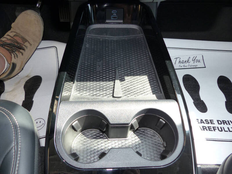 2023 Ford Mustang Mach-E Select