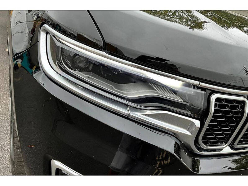 2024 Jeep Wagoneer L Series III