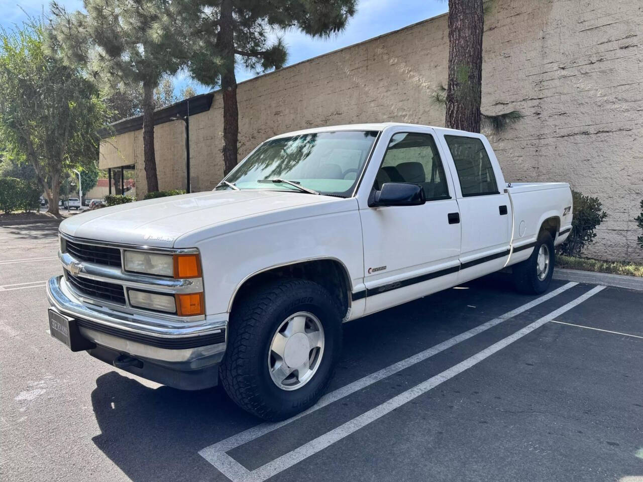 1997 Chevrolet C/K 1500 Series for sale at Evans Auto Brokerage & Sales in Thousand Oaks, CA