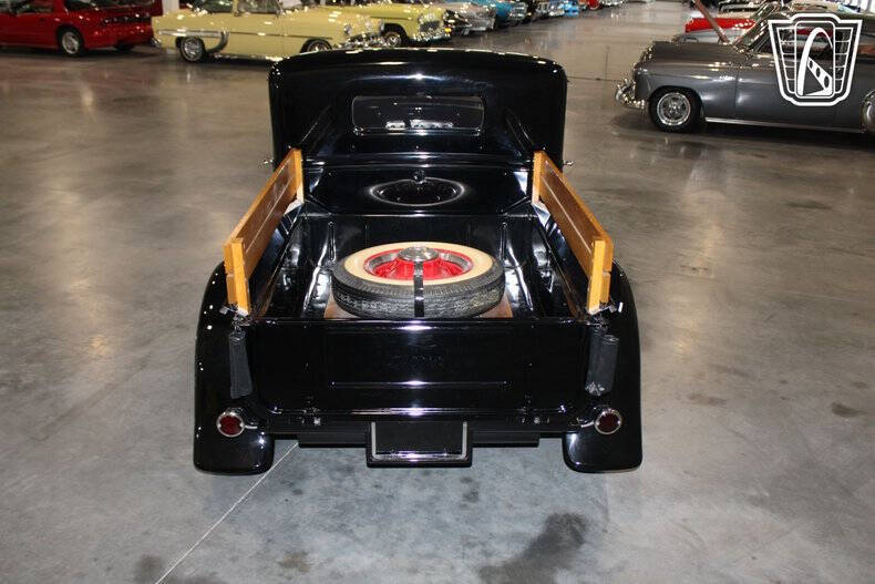 1931 Ford F-100
