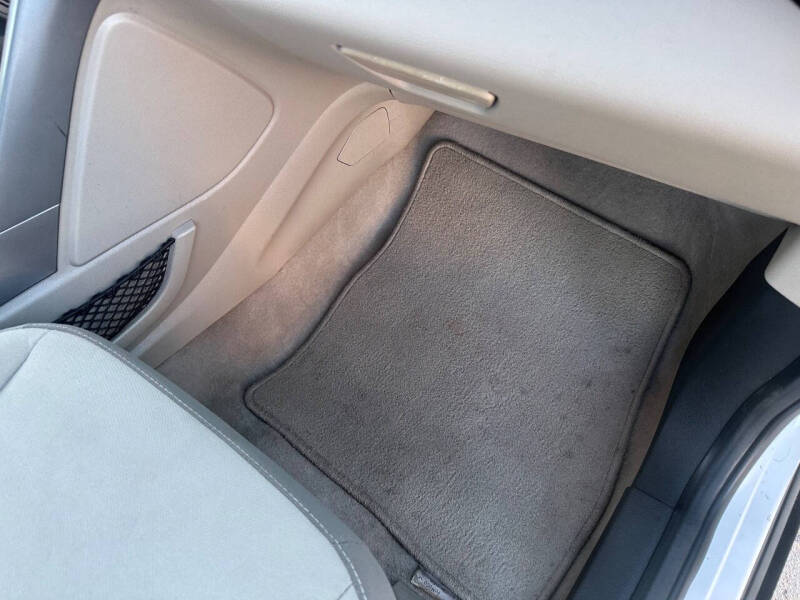 2014 Ford C-MAX Hybrid SE