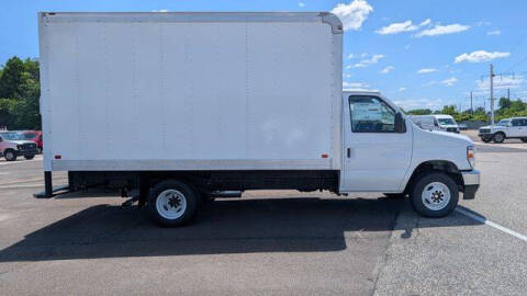 2027 Ford E-Series