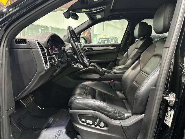 2019 Porsche Cayenne S