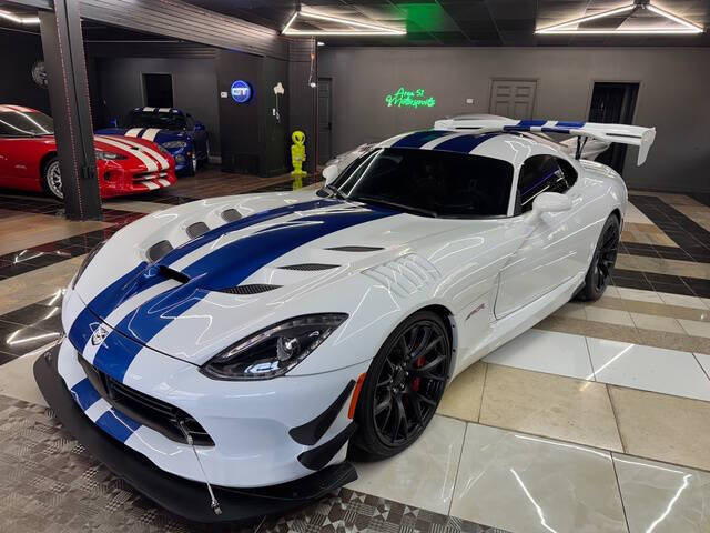 2016 Dodge Viper GTC