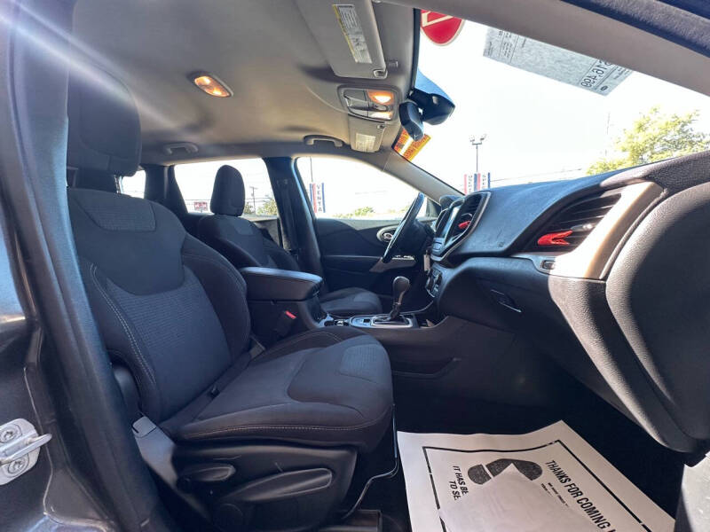 2017 Jeep Cherokee Latitude