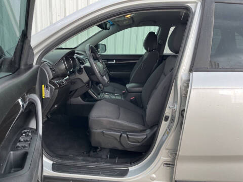 2011 Kia Sorento LX