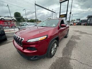 2015 Jeep Cherokee for sale at Car Depot in Detroit MI