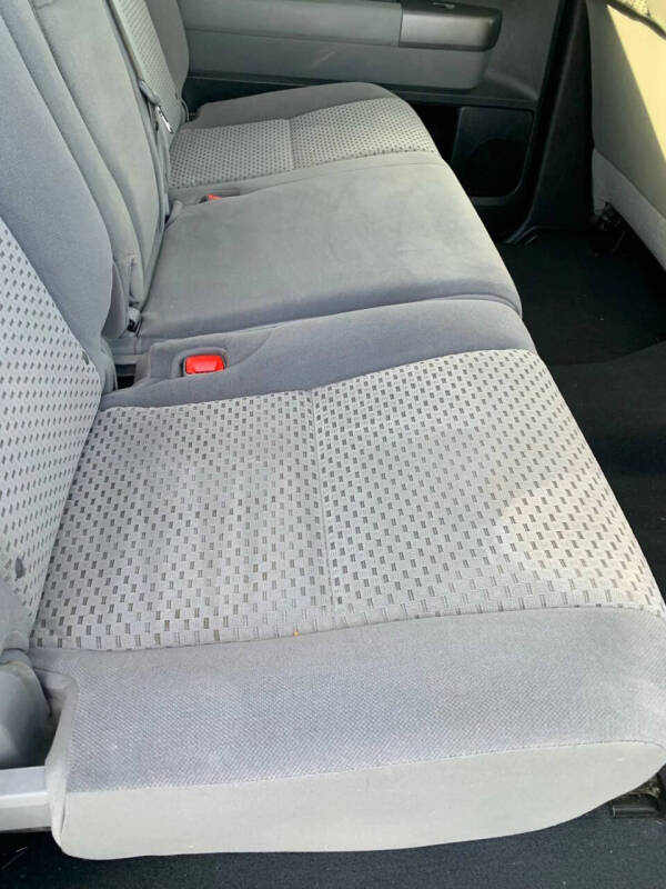 2013 Toyota Tundra Grade