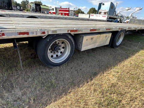 2007 UTILITY 53X102 STEPDECK