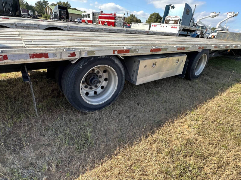 2007 UTILITY 53X102 STEPDECK