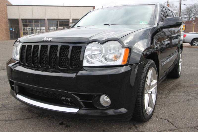 Jeep Grand Cherokee's photo