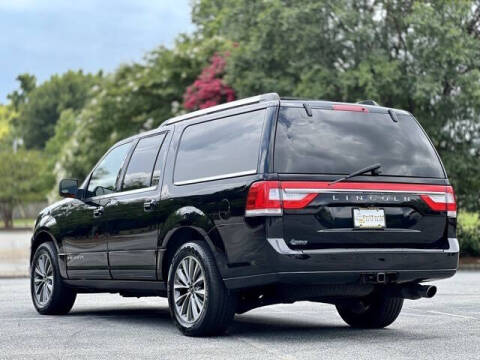 2017 Lincoln Navigator L Select