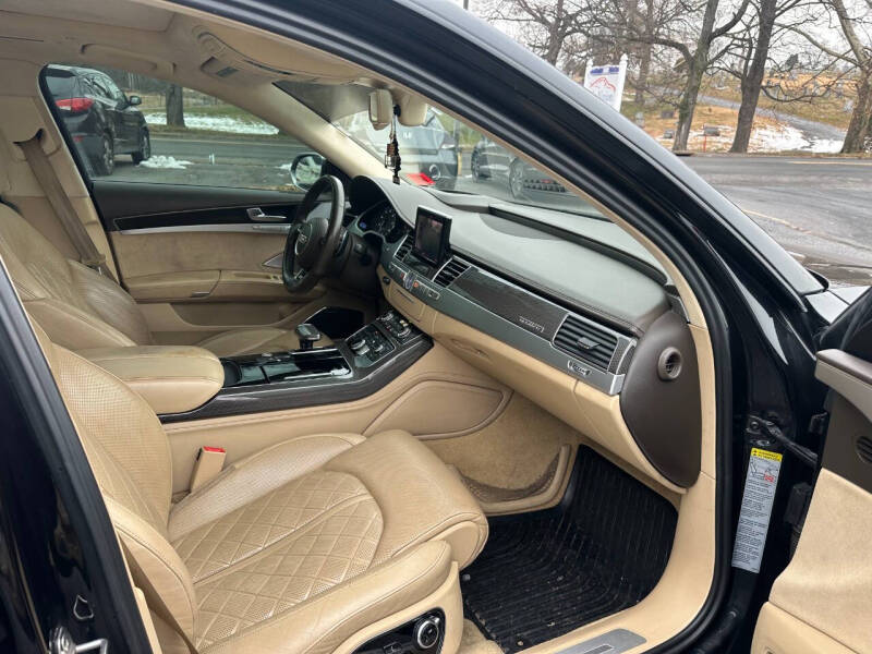 2015 Audi S8 4.0T quattro