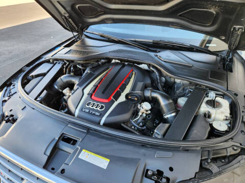 2013 Audi S8 4.0T quattro