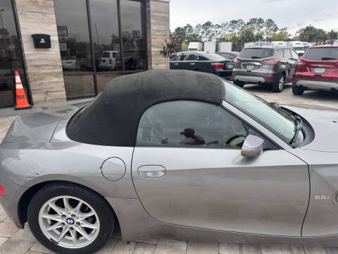 2005 BMW Z4 2.5i