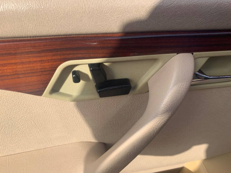 1995 Mercedes-Benz C-Class C 220