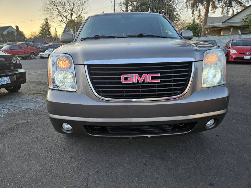 Used 2014 GMC Yukon XL SLT with VIN 1GKS2KE70ER146992 for sale in Salem, OR