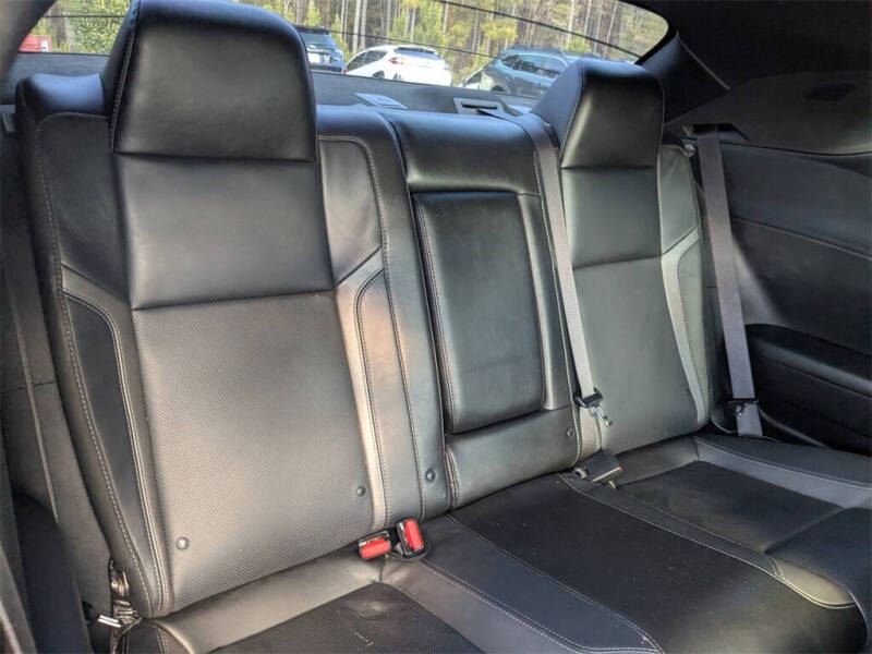 2020 Dodge Challenger SXT