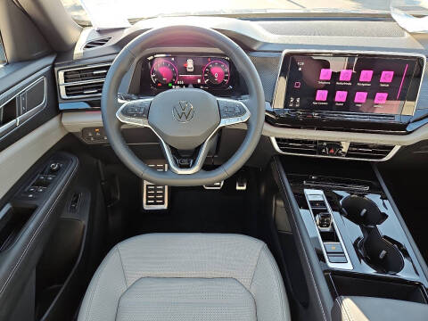 2026 Volkswagen Atlas Cross Sport SEL R-Line Black 4Motion