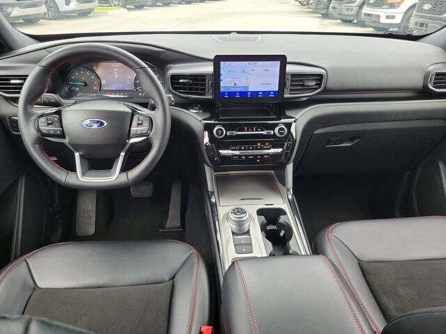 2023 Ford Explorer ST-Line