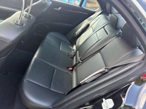 2010 Mercedes-Benz C-Class