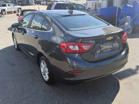 2017 Chevrolet Cruze LT Auto