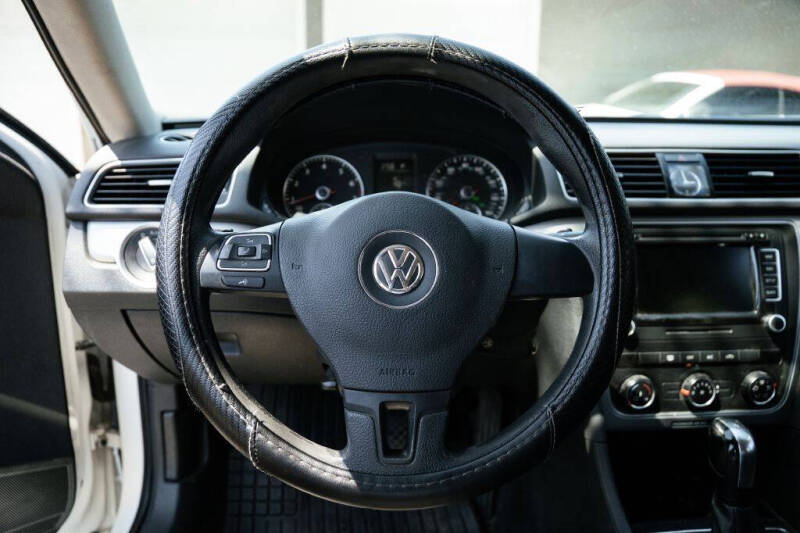 2013 Volkswagen Passat