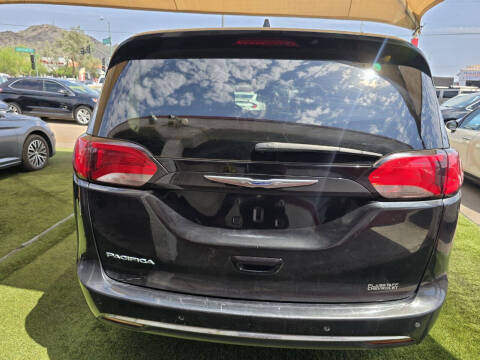 2019 Chrysler Pacifica Touring L Plus