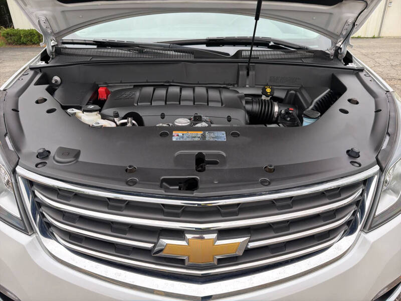 2017 Chevrolet Traverse LT