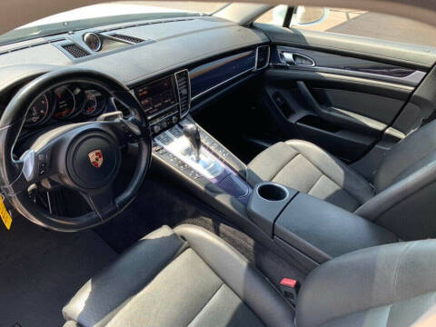 2015 Porsche Panamera