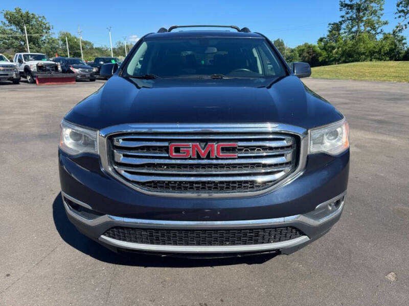 2017 GMC Acadia SLE-2