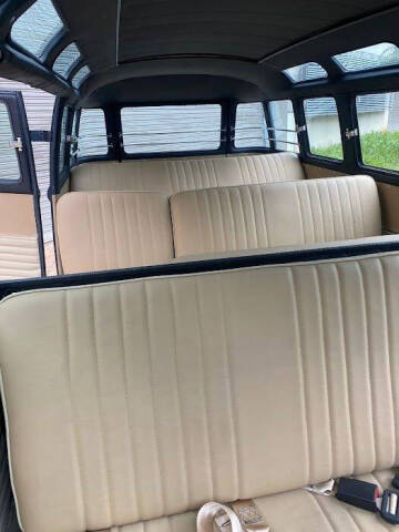 1969 Volkswagen Bus