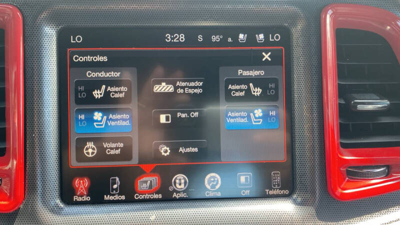 2015 Dodge Challenger SXT Plus