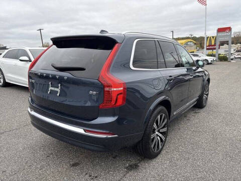 2025 Volvo XC90 B5 Core Bright Theme