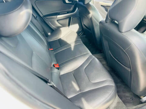 2016 Volvo S60 T5 Drive-E Premier