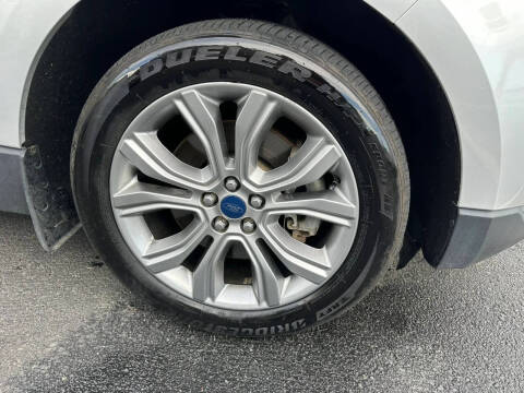 2019 Ford Edge Titanium