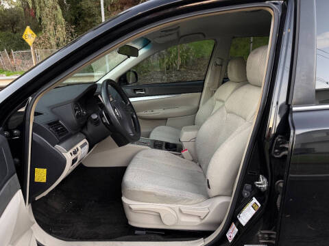 2012 Subaru Outback 2.5i