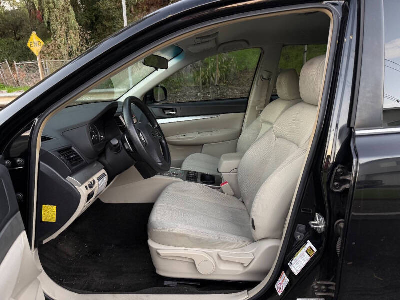 2012 Subaru Outback 2.5i