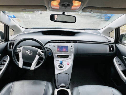 2013 Toyota Prius Four