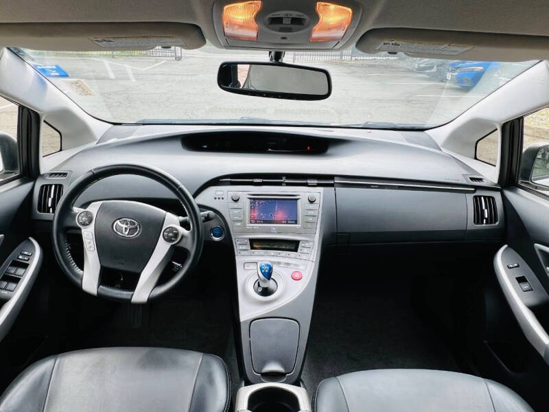 2013 Toyota Prius Four