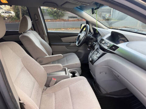 2012 Honda Odyssey EX