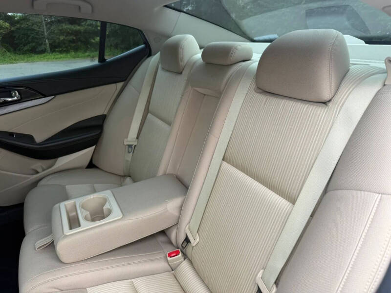 2017 Nissan Maxima