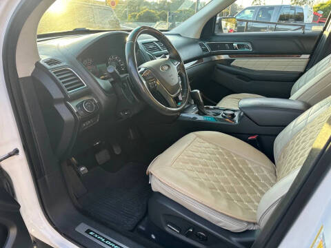 2016 Ford Explorer Platinum