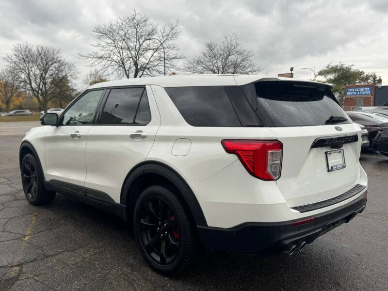 2022 Ford Explorer ST