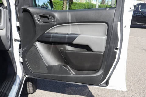 2022 GMC Canyon Elevation Standard